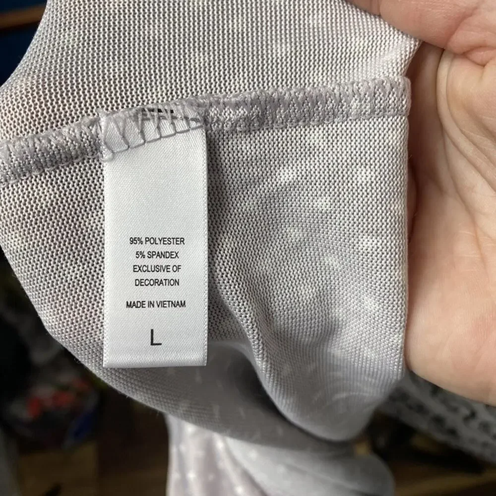 Cuddl Duds Apres Ski Pajama top. gray and white. sizd large. Top Only